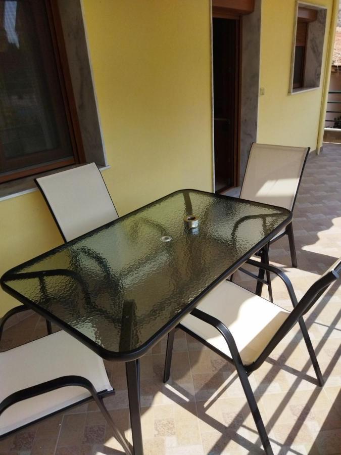 Babis Apartment Kavála ภายนอก รูปภาพ