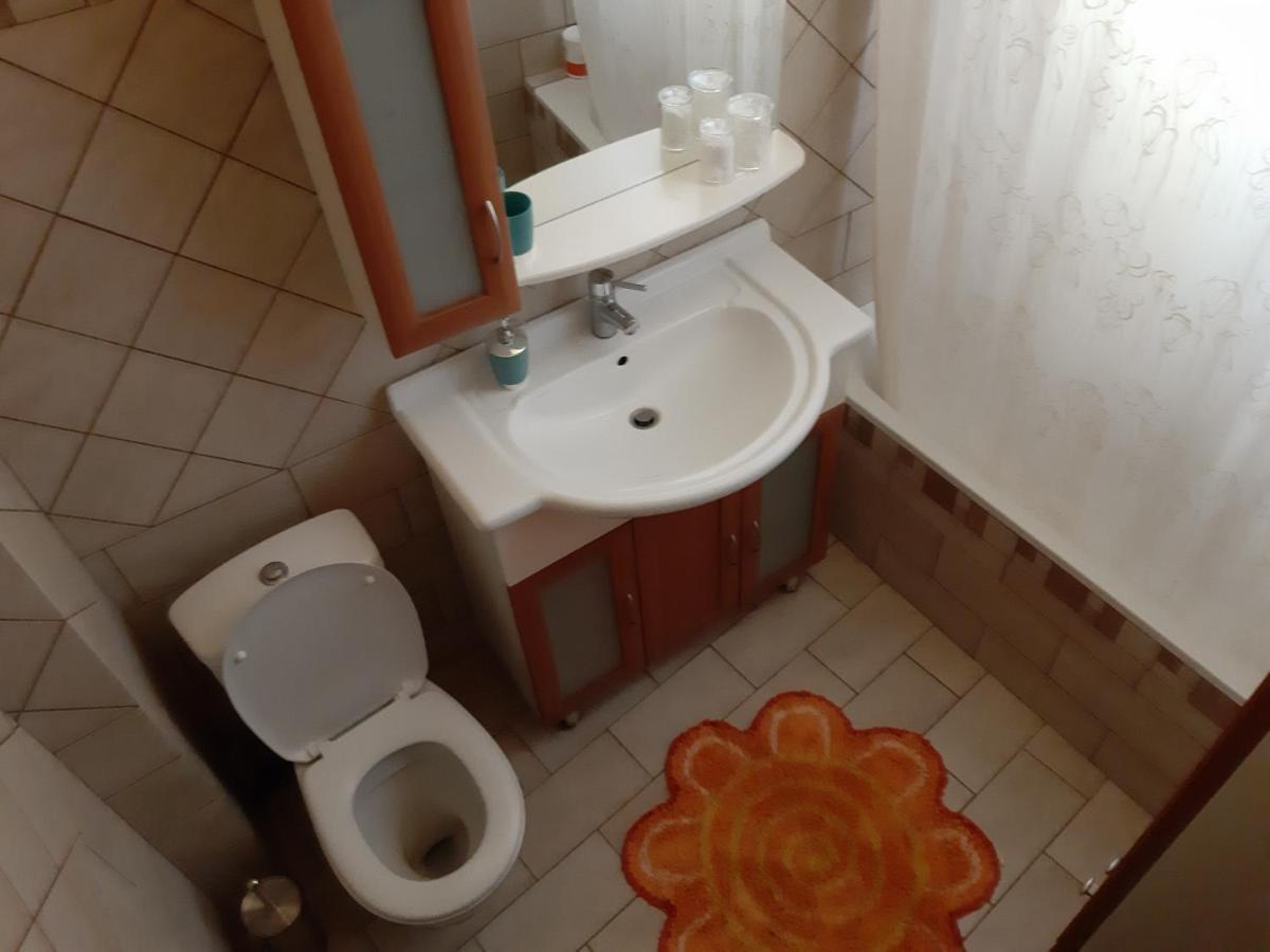Babis Apartment Kavála ภายนอก รูปภาพ