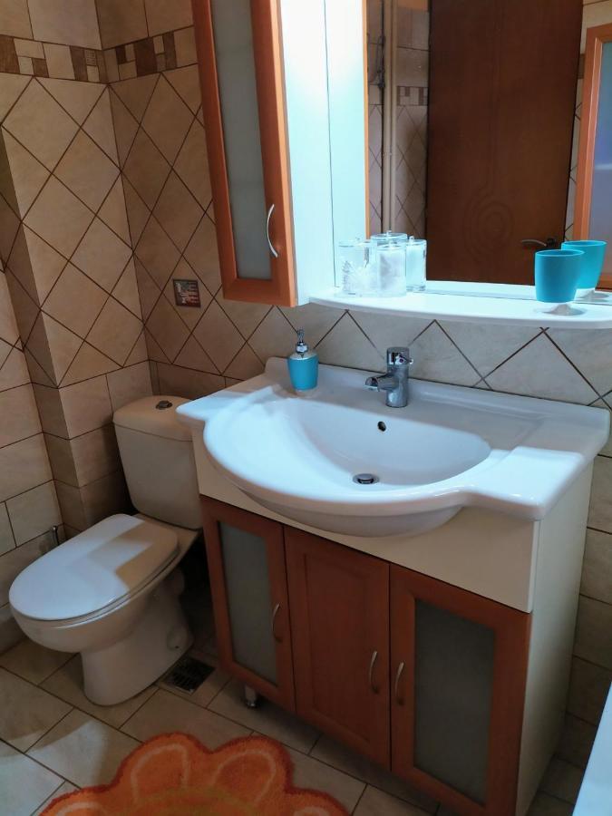 Babis Apartment Kavála ภายนอก รูปภาพ